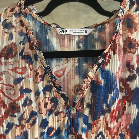 Zara Multi-Color Top - Picture 2 of 5